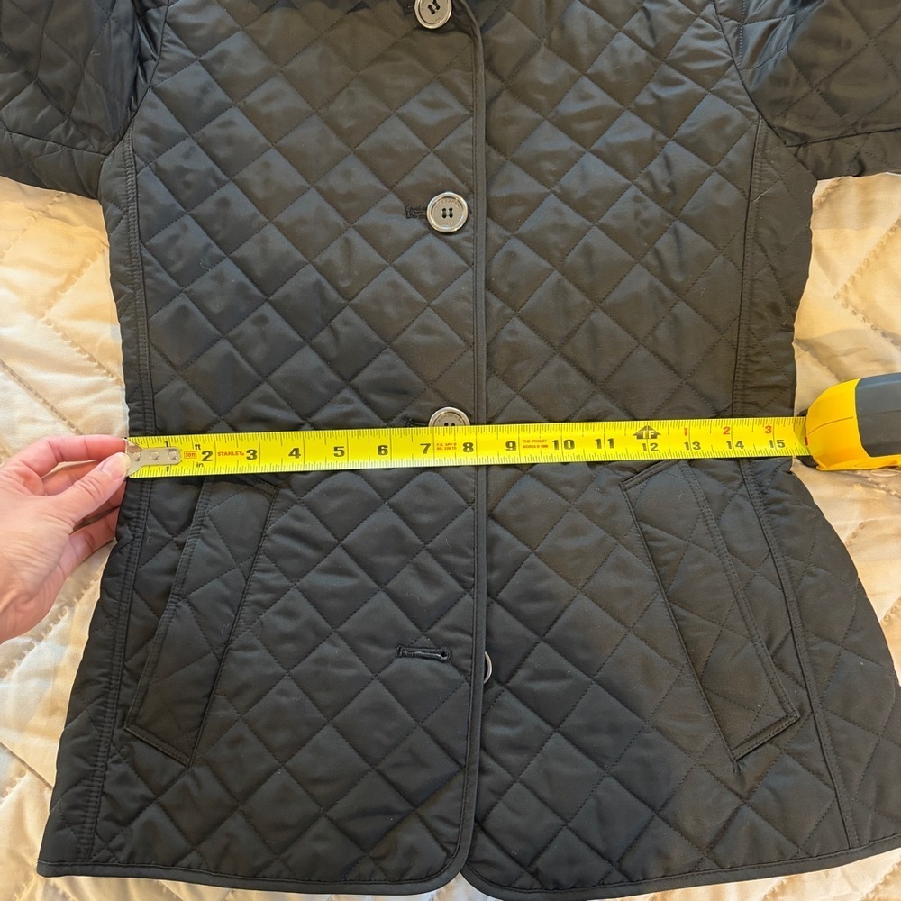 Burberry Black Quilted Puffer Jacket - Picture 10 of 10